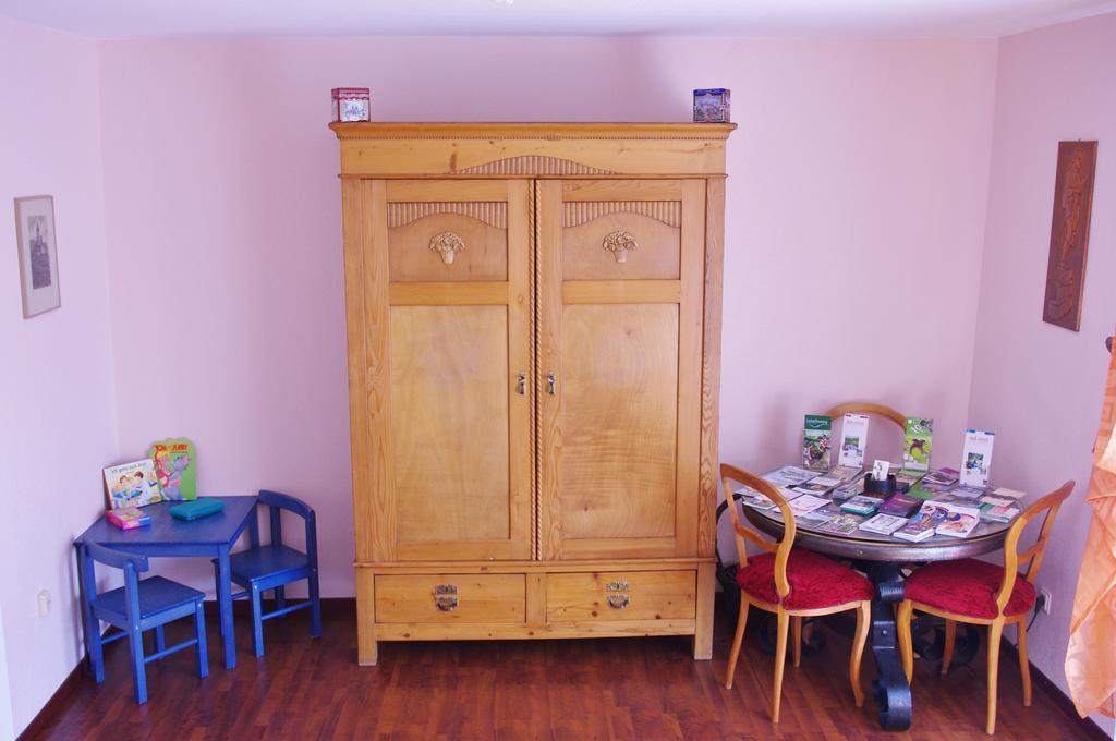 Ferienwohnung Erhol Dich Gut Diez Exterior foto